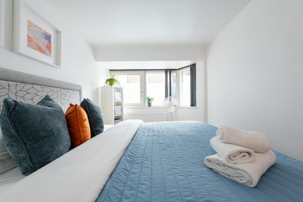City Center,2 Bedroom Apartment With Parking Cambridge Exterior foto